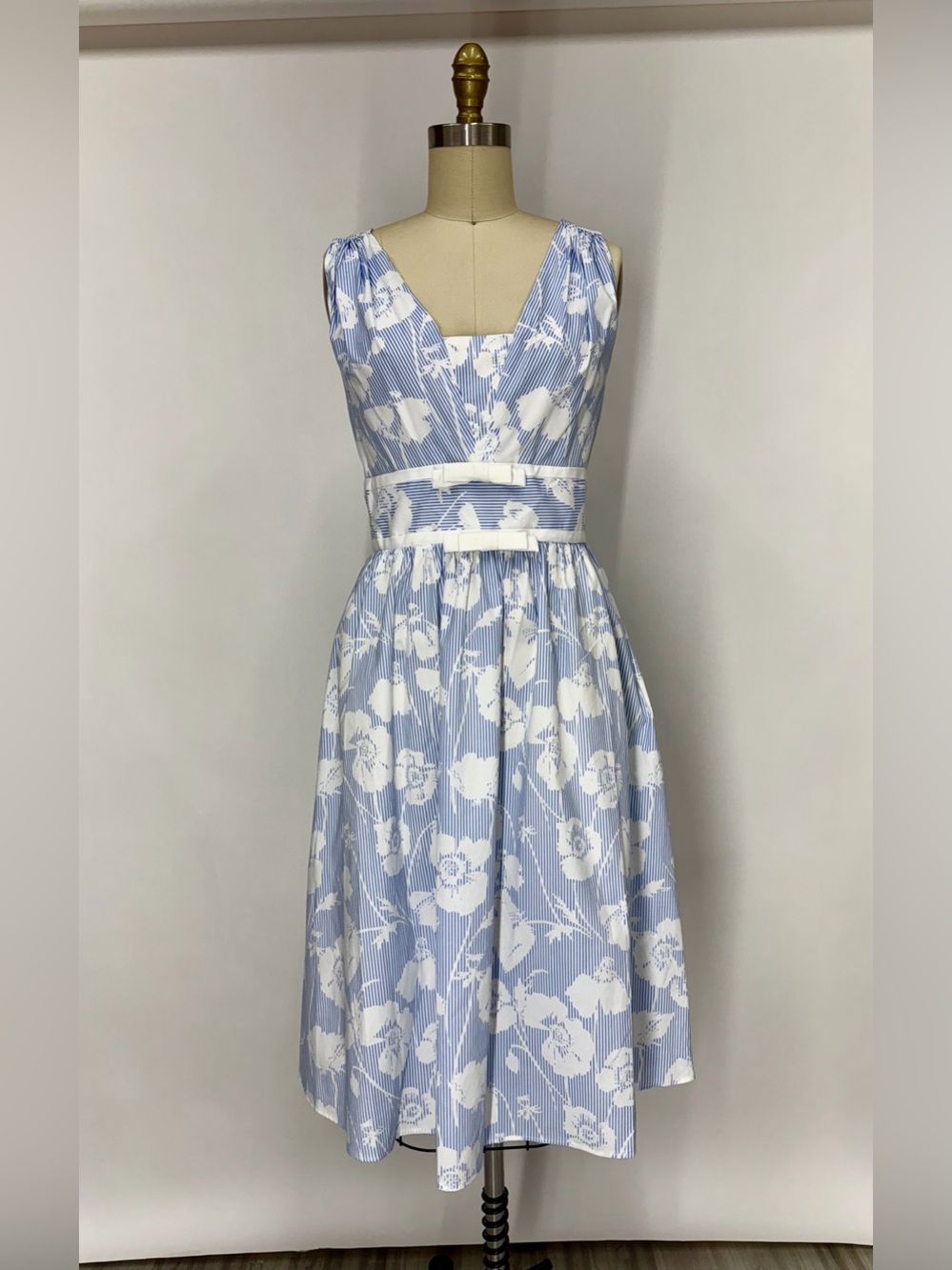 Karl Lagerfeld Blue & White Floral Bow Midi Dress Size 8 NWT